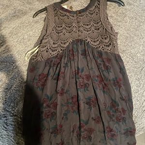Sleeveless Top